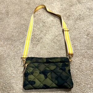 NEVER WORN Sondra Roberts Squared crossbody bag w guitar strap-wristlet included